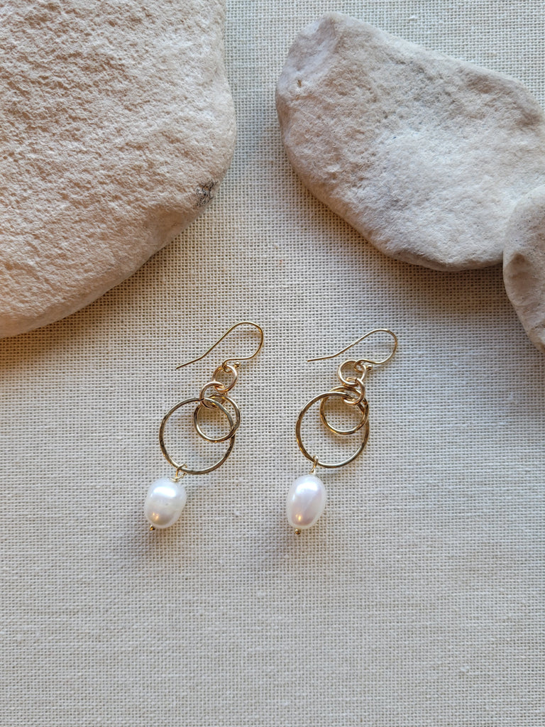 Gold Double Hammered Circle Pearl Bold Hook Earrings Earrings