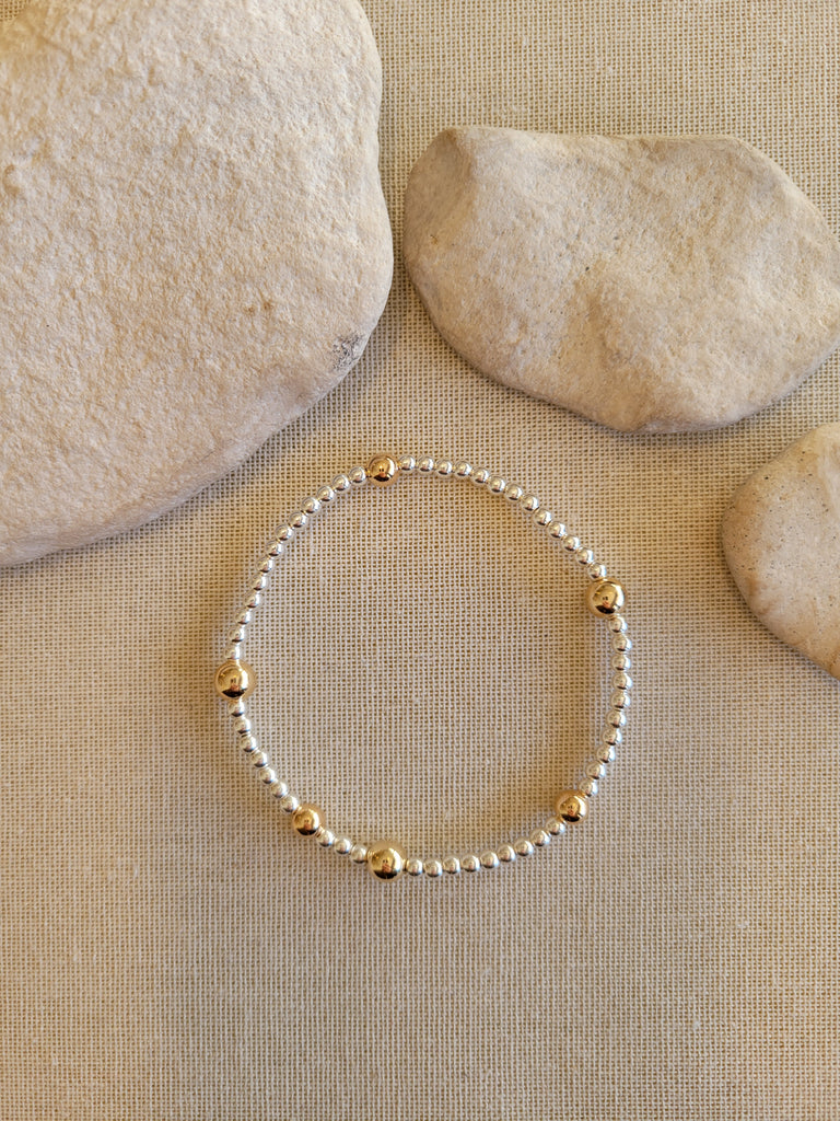 Multi Ball Silver Gold Bead Bracelet (Silver Gold)