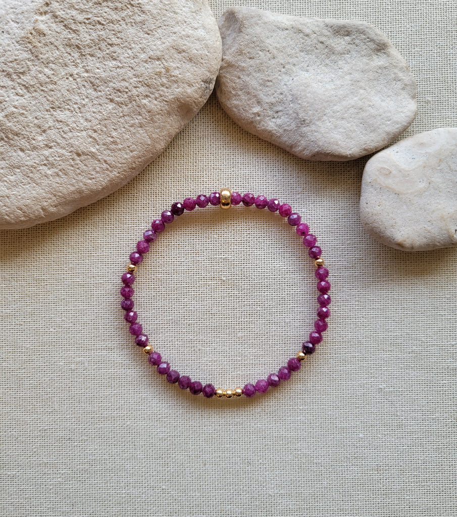 The Ruby Scattered - Ruby Scattered Gold Bracelet