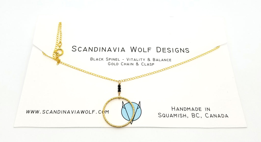 Black Spinel Teardrop Circle Gold Chain