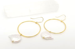 The Keshi - Keshi Pearl Gold Hoop Earrings