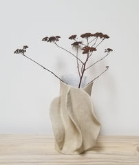 Che Chem Ha Cave Drapery Vase