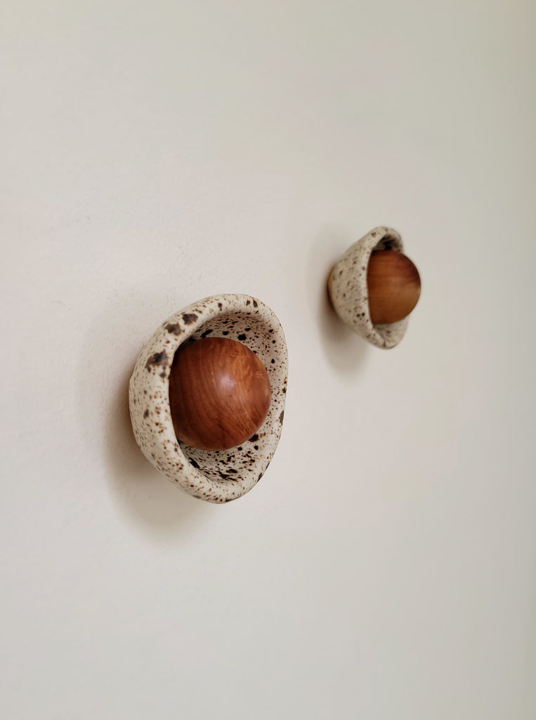 Wabi-Sabi Knobby Kusshi Wall Hooks - Quail Egg