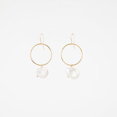 The Keshi - Keshi Pearl Gold Hoop Earrings