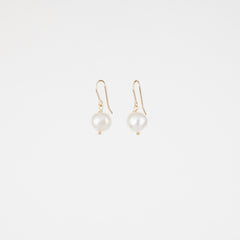 The Chloe - 10mm Freshwater Pearl Gold Earrings