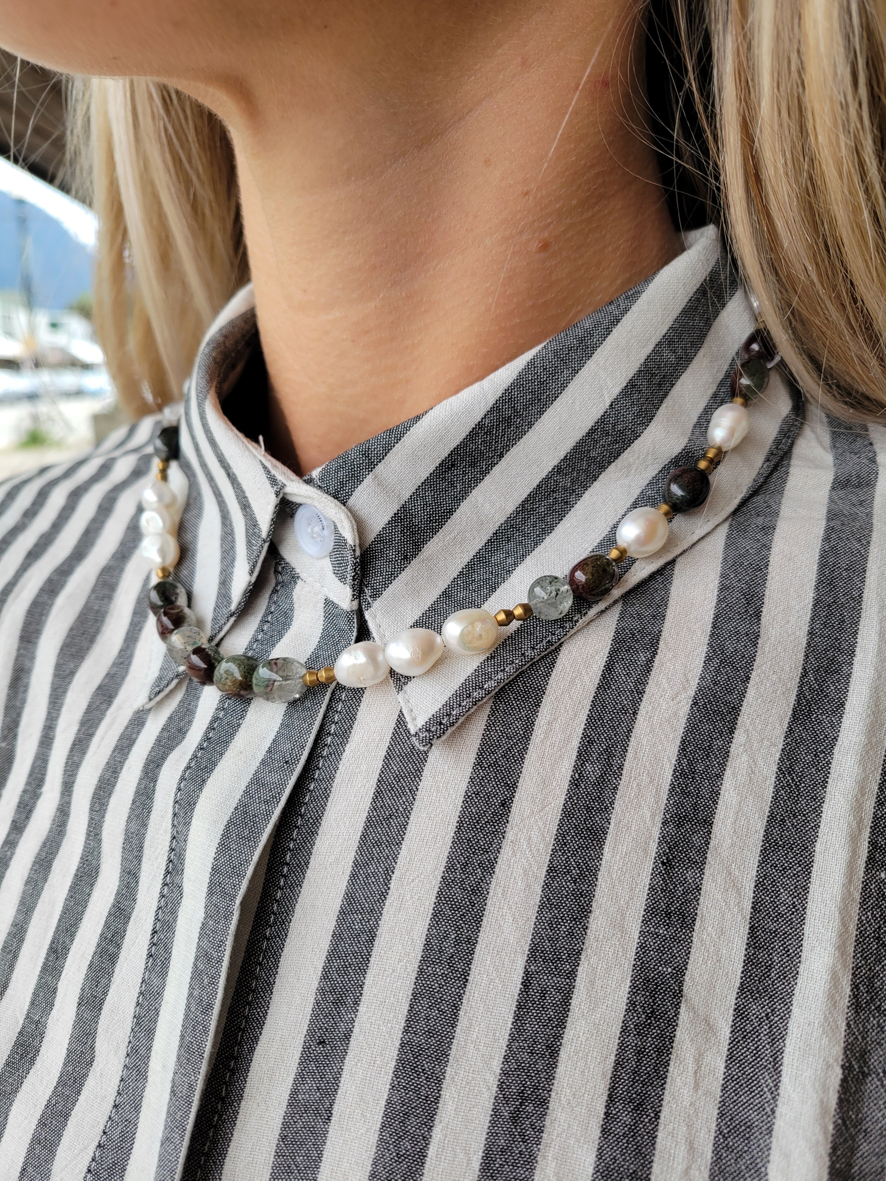 Phantom Mica Quartz Pearl Brass Necklace Necklace – Scandinavia