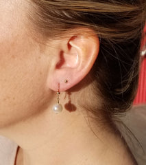 The Chloe - 10mm Freshwater Pearl Gold Earrings