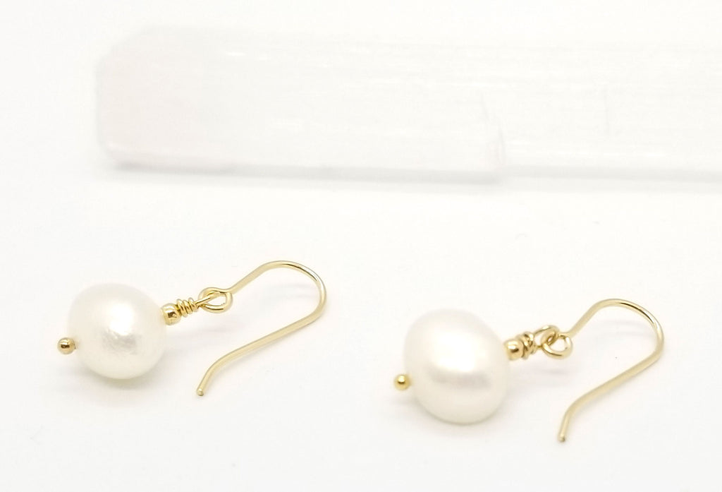 The Chloe - 10mm Freshwater Pearl Gold Earrings
