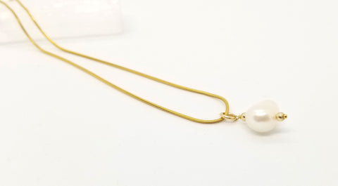 Freshwater Pearl Drop Gold Necklace