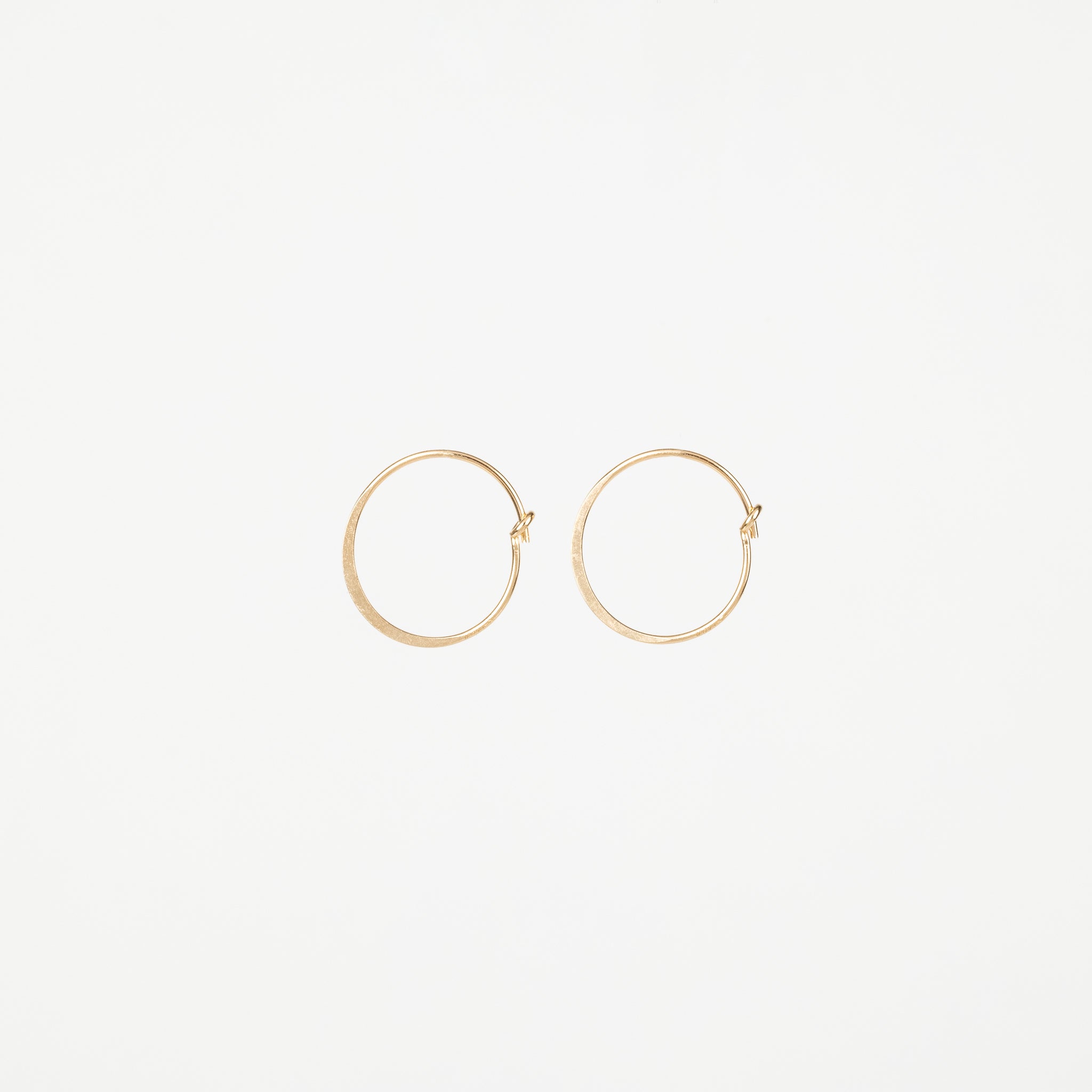 The Tiffany - 15mm Gold Hoop Earrings