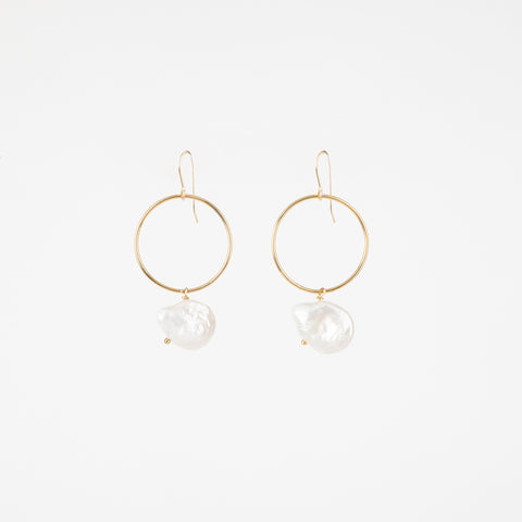 The Keshi - Keshi Pearl Gold Hoop Earrings