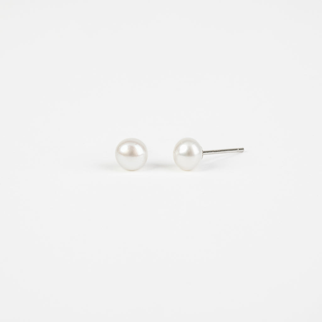 The Piper - 5mm Pearl Silver Stud Earrings